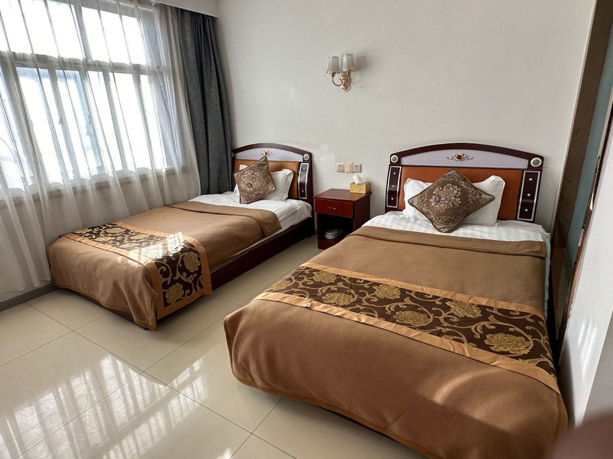 Twin Bed Rooms