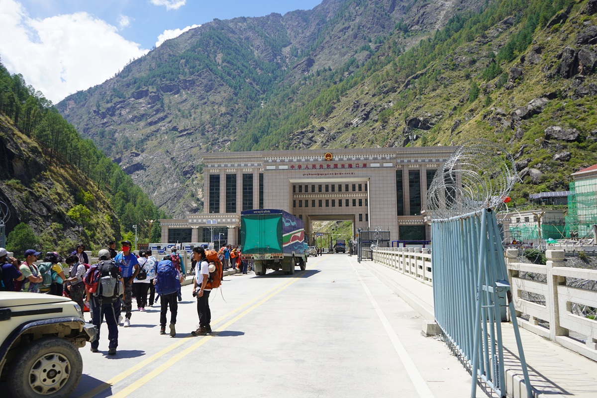 kailash-mansarovar-yatra-by-road-kerung-border-crossing-nepal-tibet